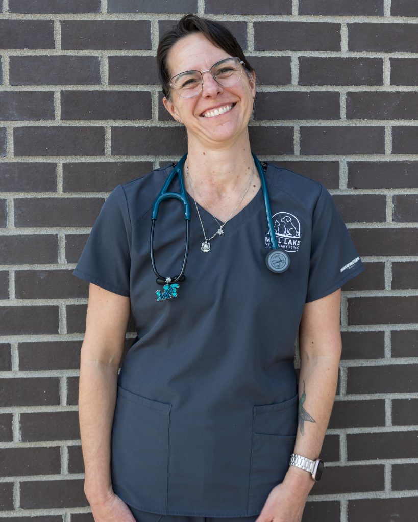 Dr Sharon Bruce